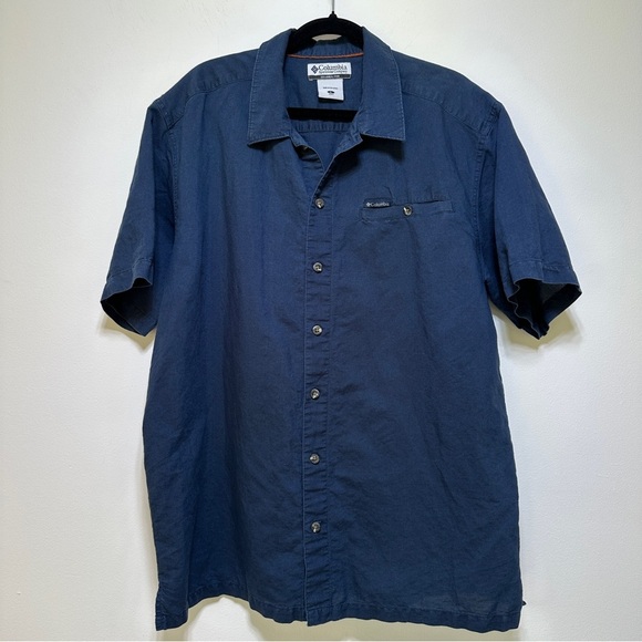 Columbia | Men's Short Sleeve Lightweight Ramie Blend Button-Down Shirt - Picture 1 of 6